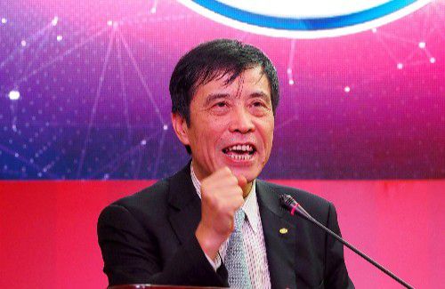 你准备好在情人节勇敢说爱了吗？电影《合法伴侣》由青年电影导演黄雷执导，2014年黄雷凭借《愤怒的小孩》获第5届中国电影导演协会年度青年导演提名